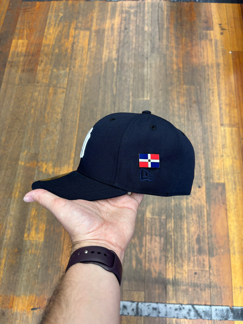 New York Yankees All Navy Blue Dominican Republic Flag