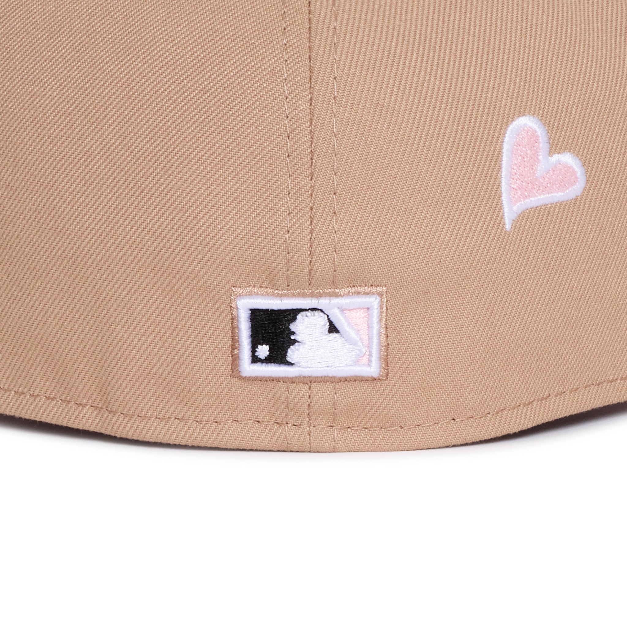 New York Yankees Camel Pink Heart  27x Champs Pink uv