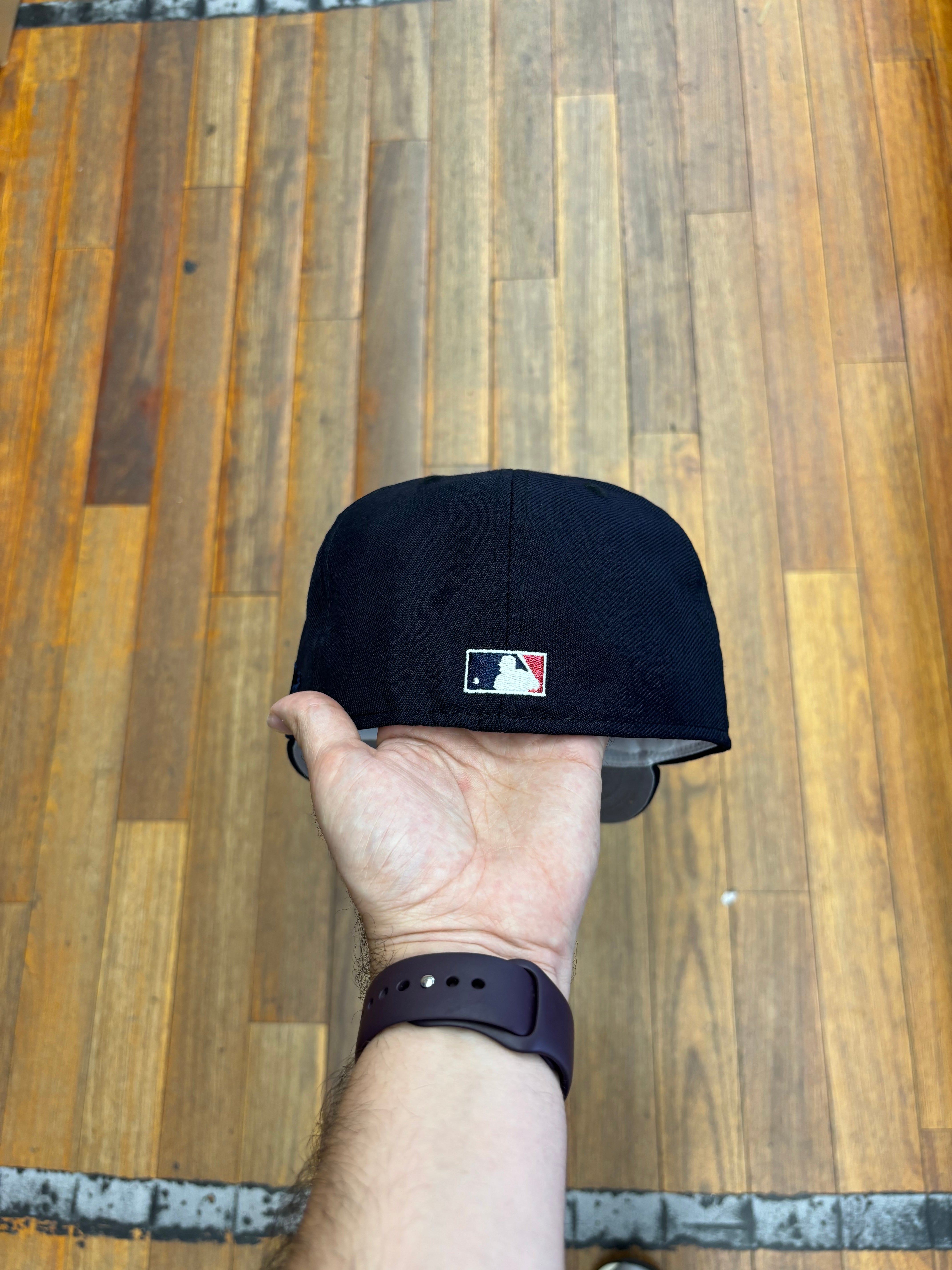 Atlanta Braves All Navy Stars Script Logo Silver outline 30Th
