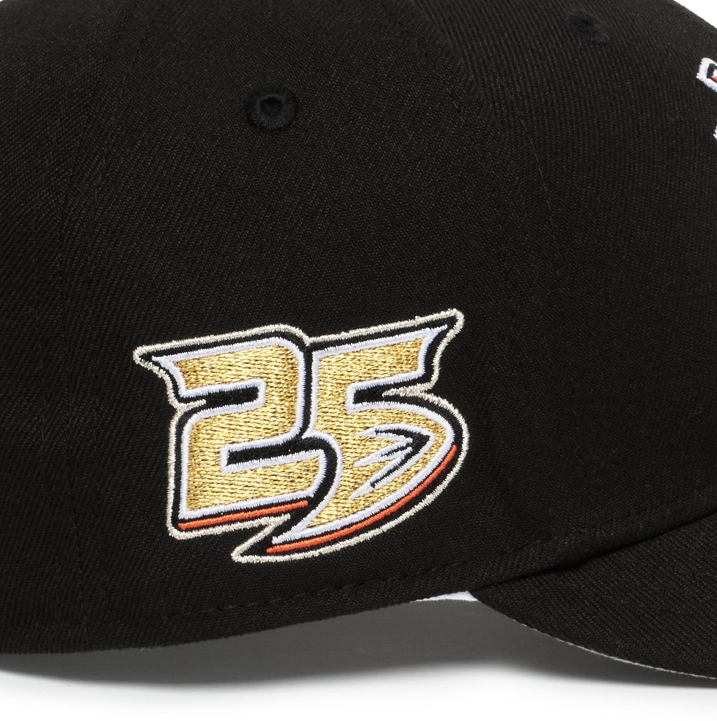Anaheim Ducks All Black 25 Years Grey UV