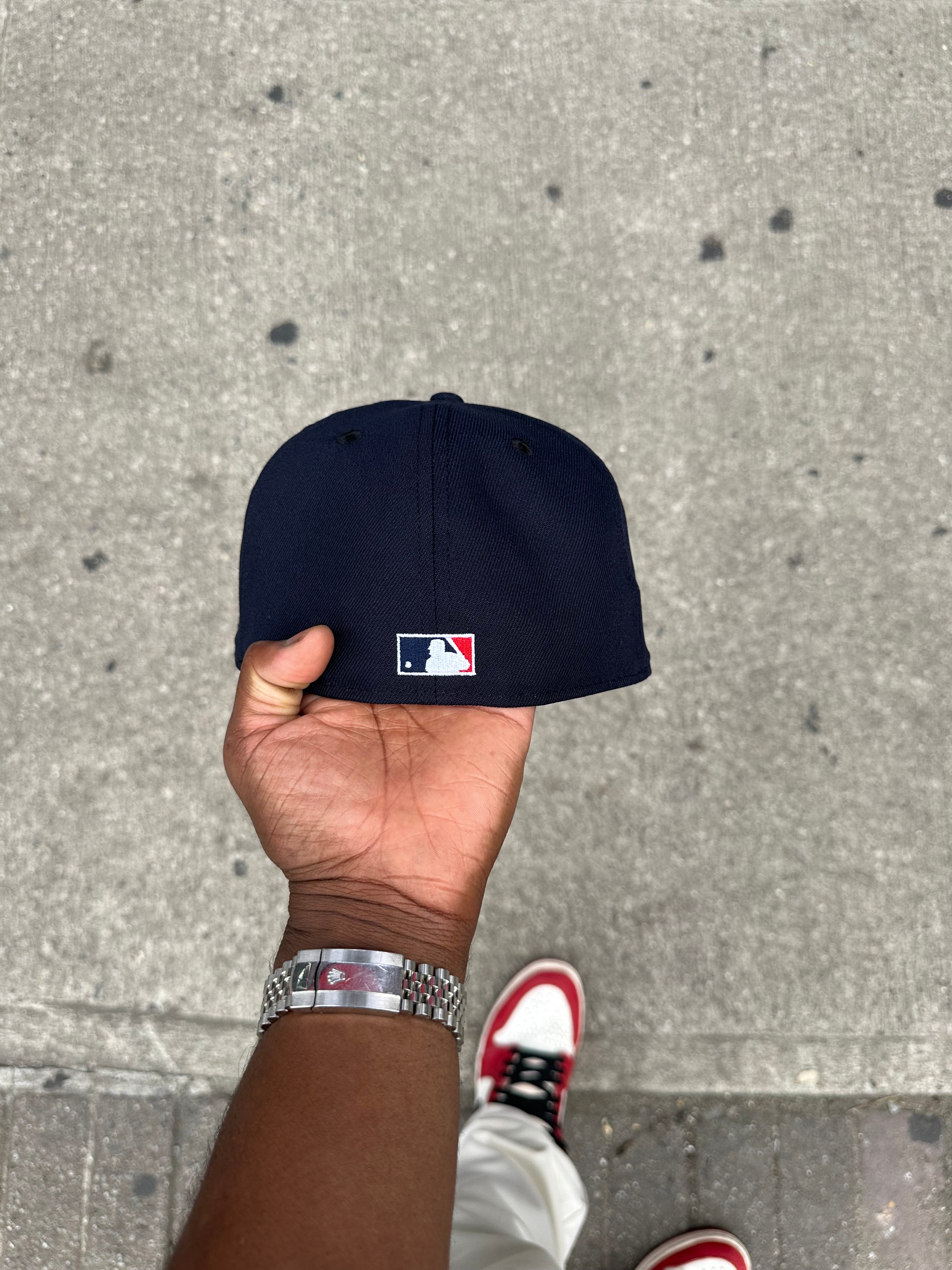 Seattle Mariners All Navy Blue w/Circle Logo