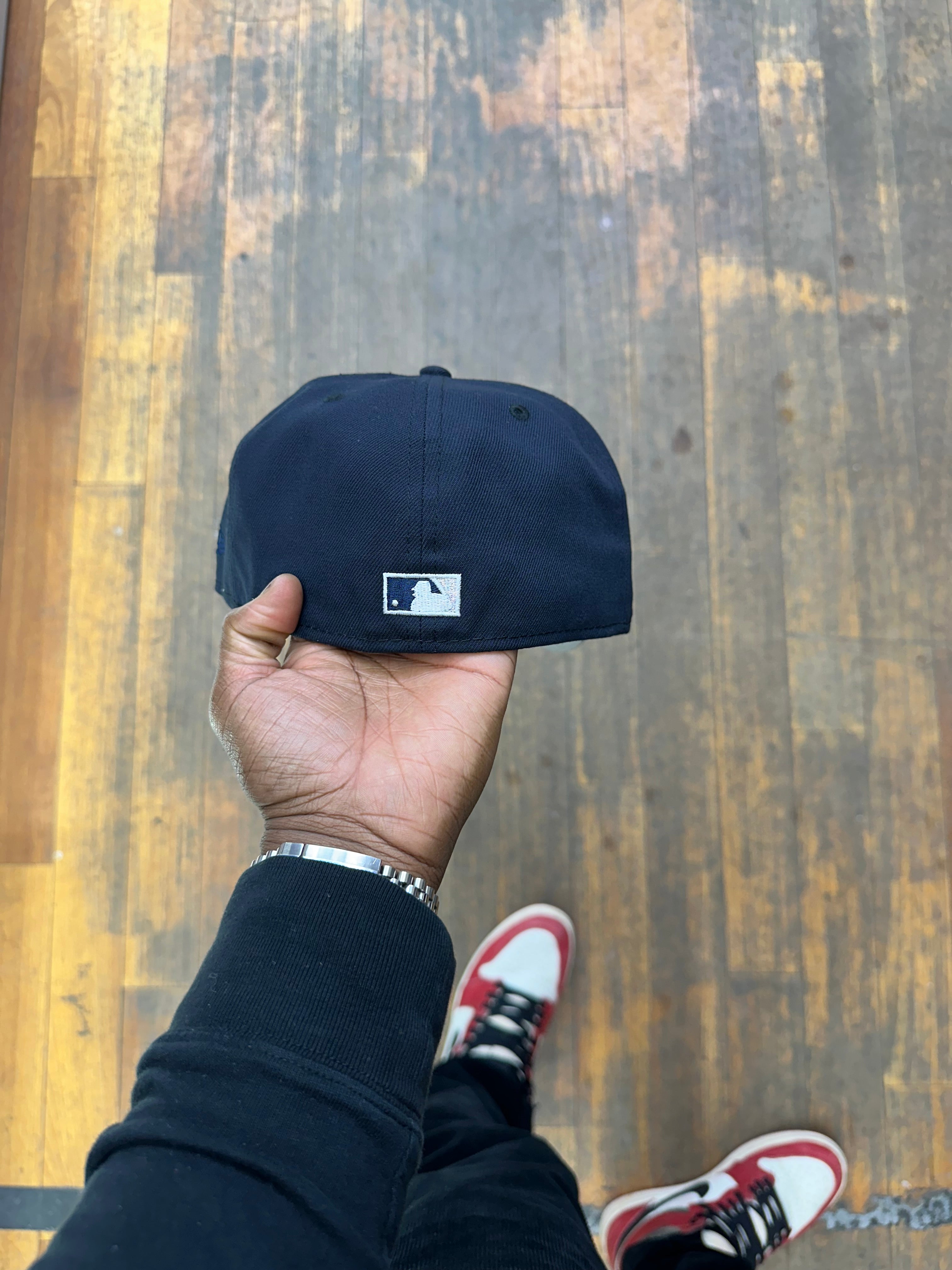 New York Yankees Navy Graffiti 2000 Subway Series