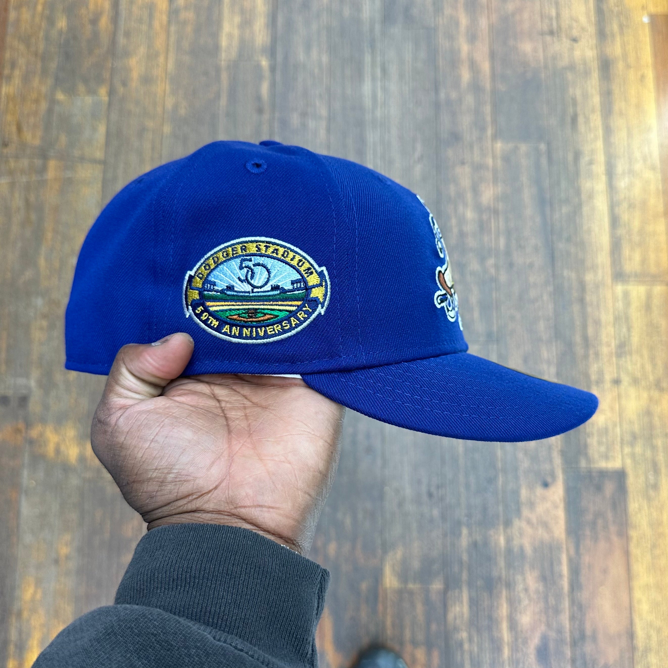 Los Angeles Dodgers Royal " Hot Dog" 50Th
