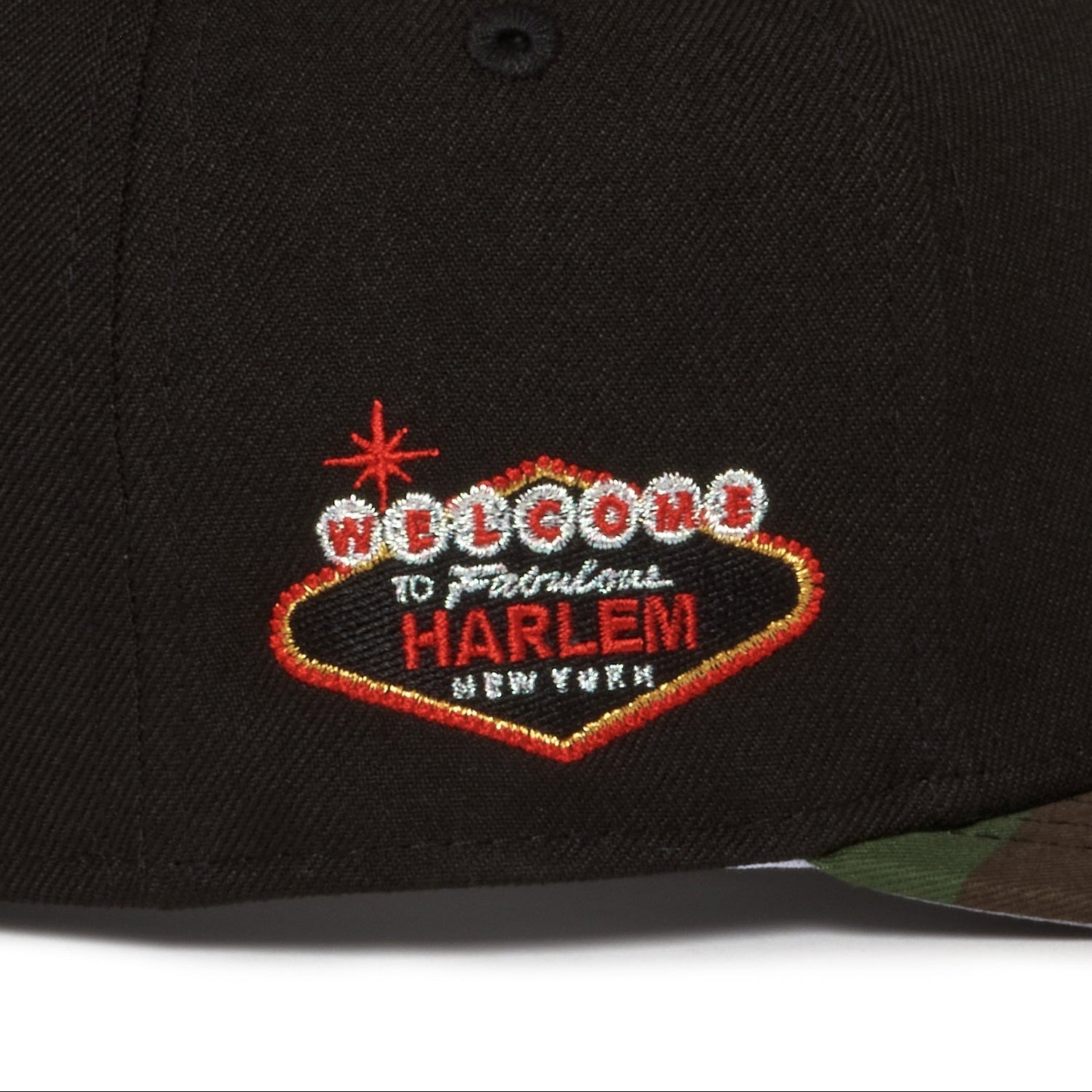 Harlem Black and Camo Red Outlined Logo 5950 Fitted