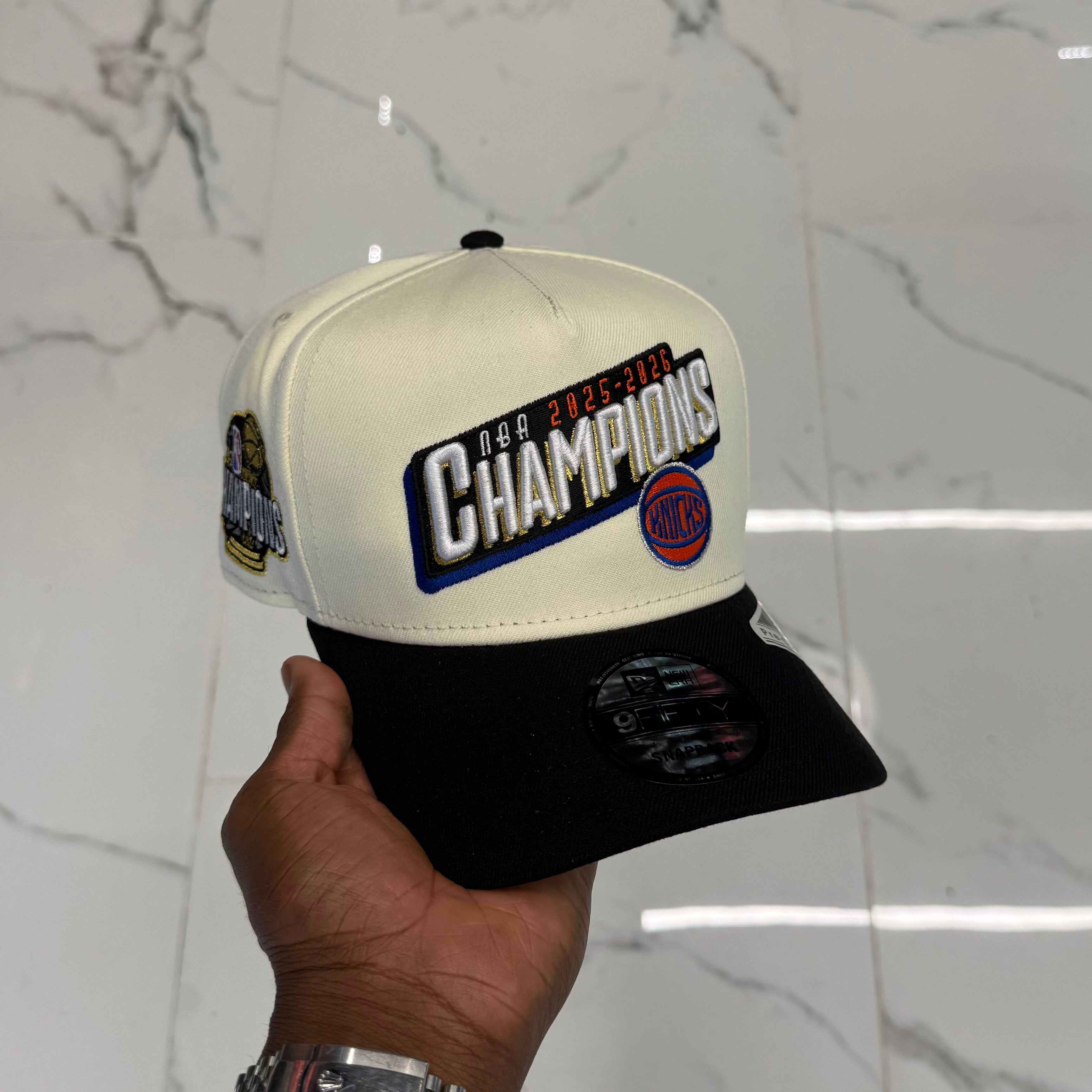 New York Knicks Champions Creme Black 950 Aframe Snap Back