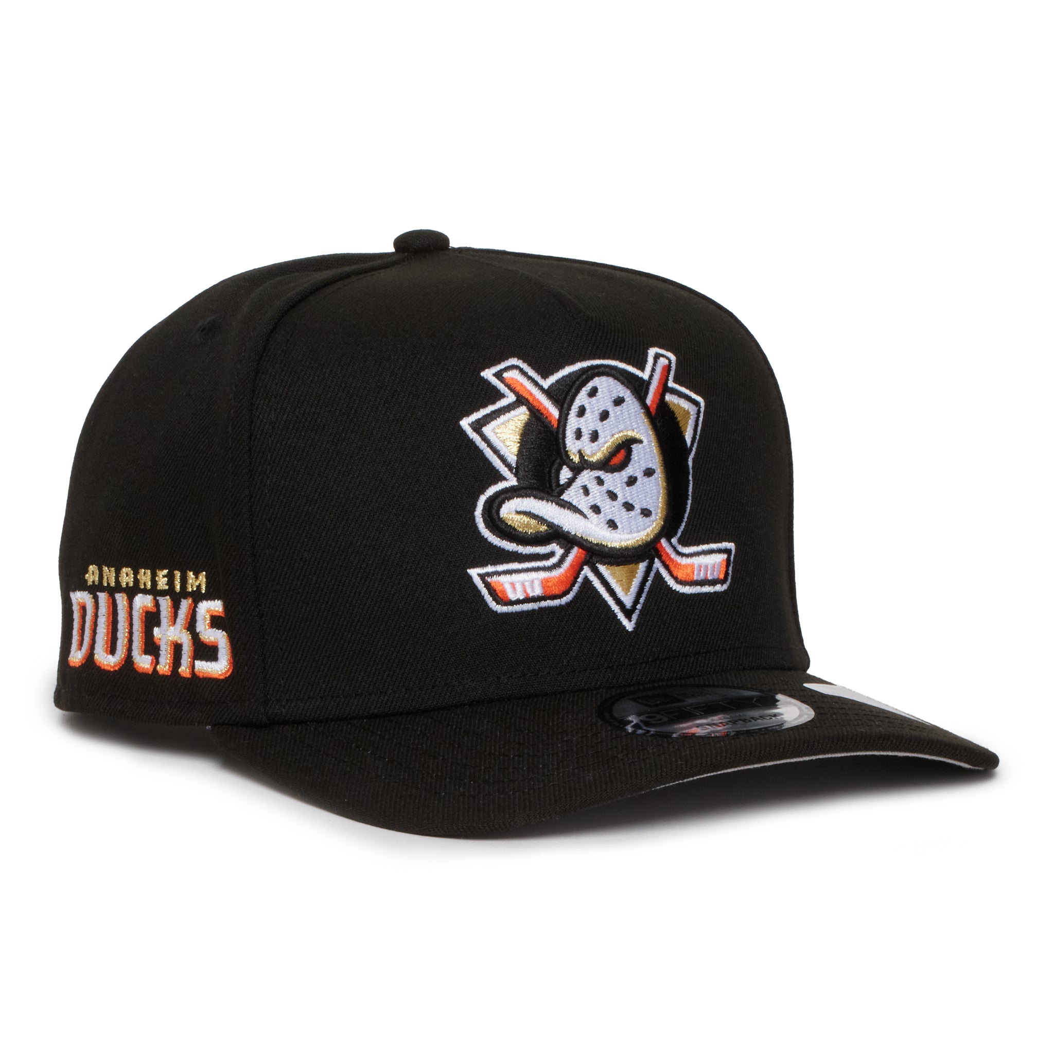Anaheim Ducks All Black 950 AFrame Snap Back
