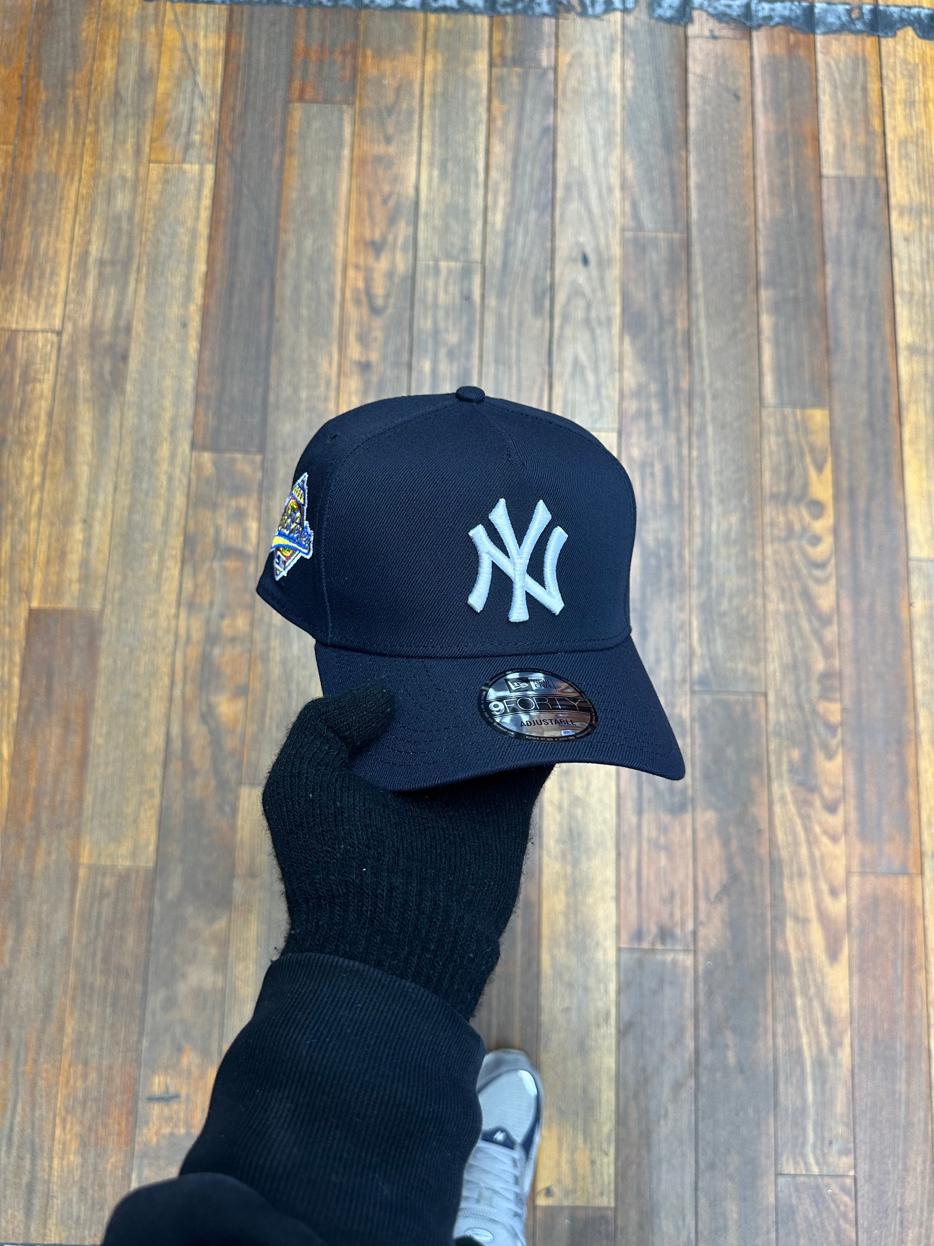 New York Yankees All Navy 940 AFrame Snap Back 1996 World Series