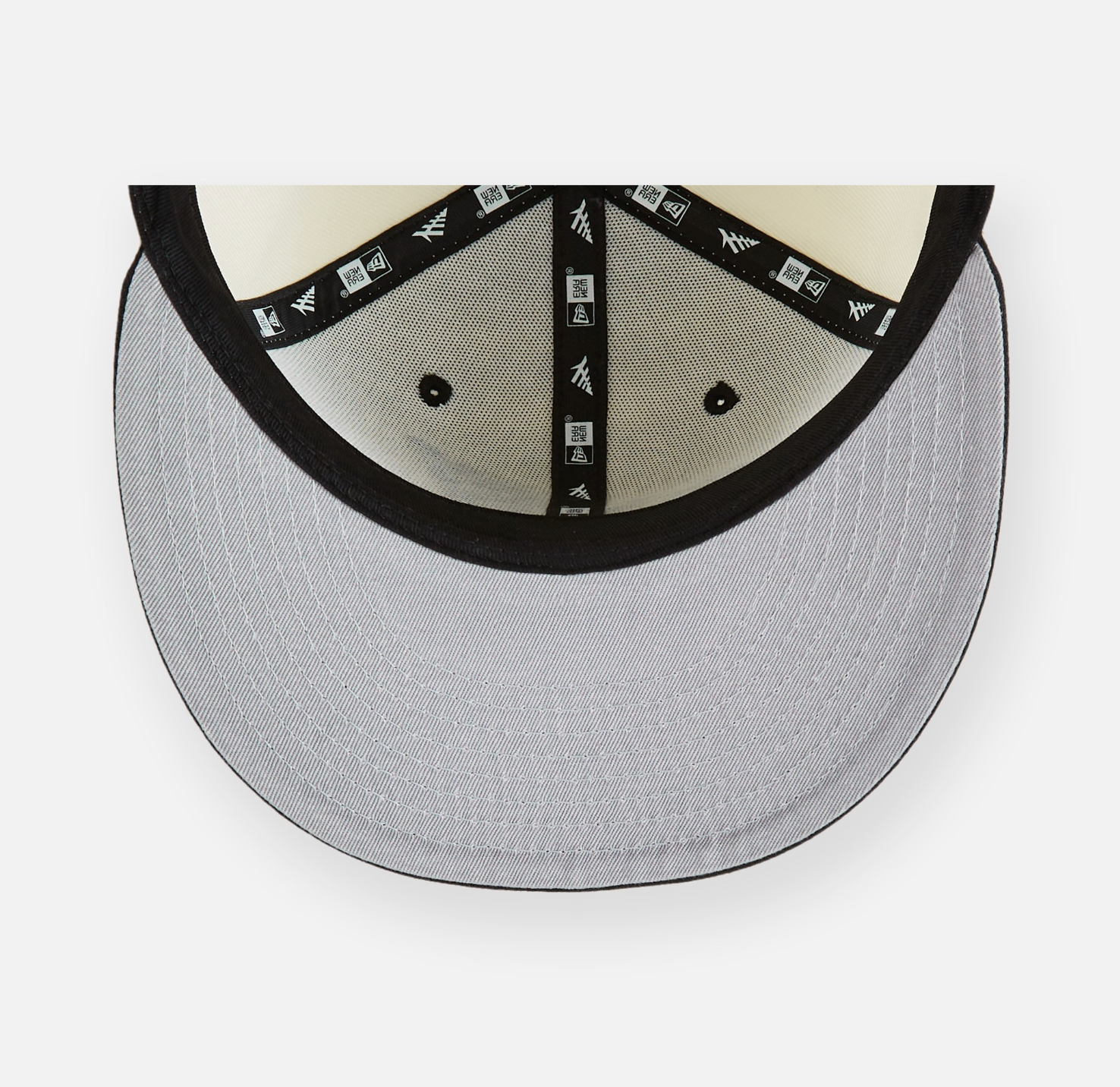 Roc Nation Paper Planes A Golden 5950 Fitted