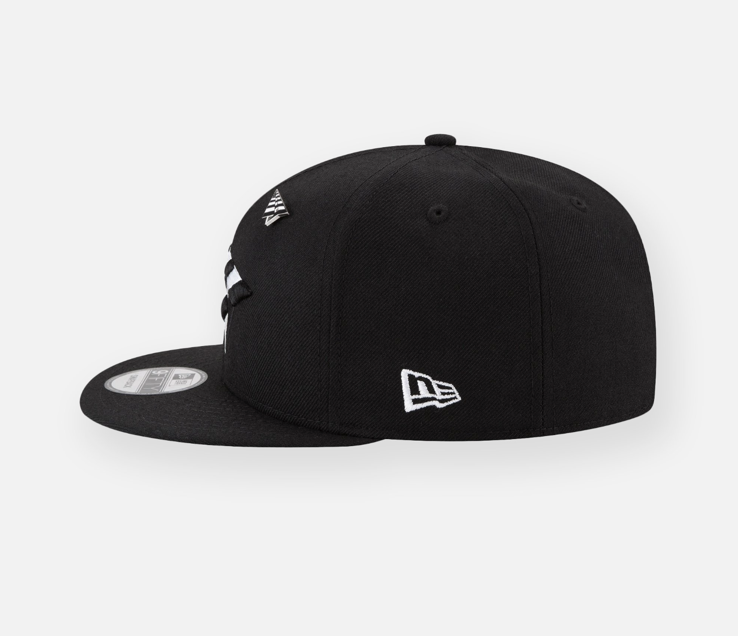Roc Nation Paper Planes Black Green uv 950 Snap Back